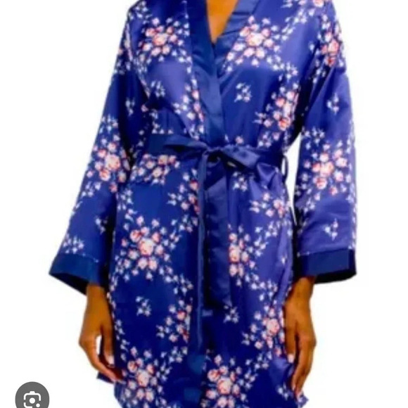 NWT Morgan Lane Satin Robe, S/M - Picture 2 of 6